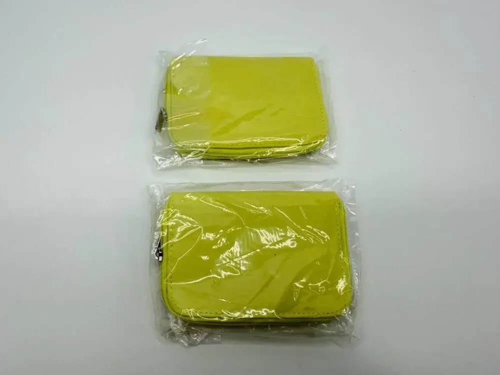 Lancome Makeup Brush Set in Yellow Case Set of 2 New Brush Kit